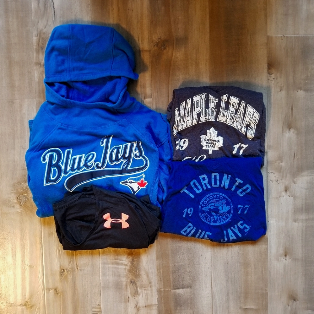 Women's Sports Team bundle of 4 (Size M)